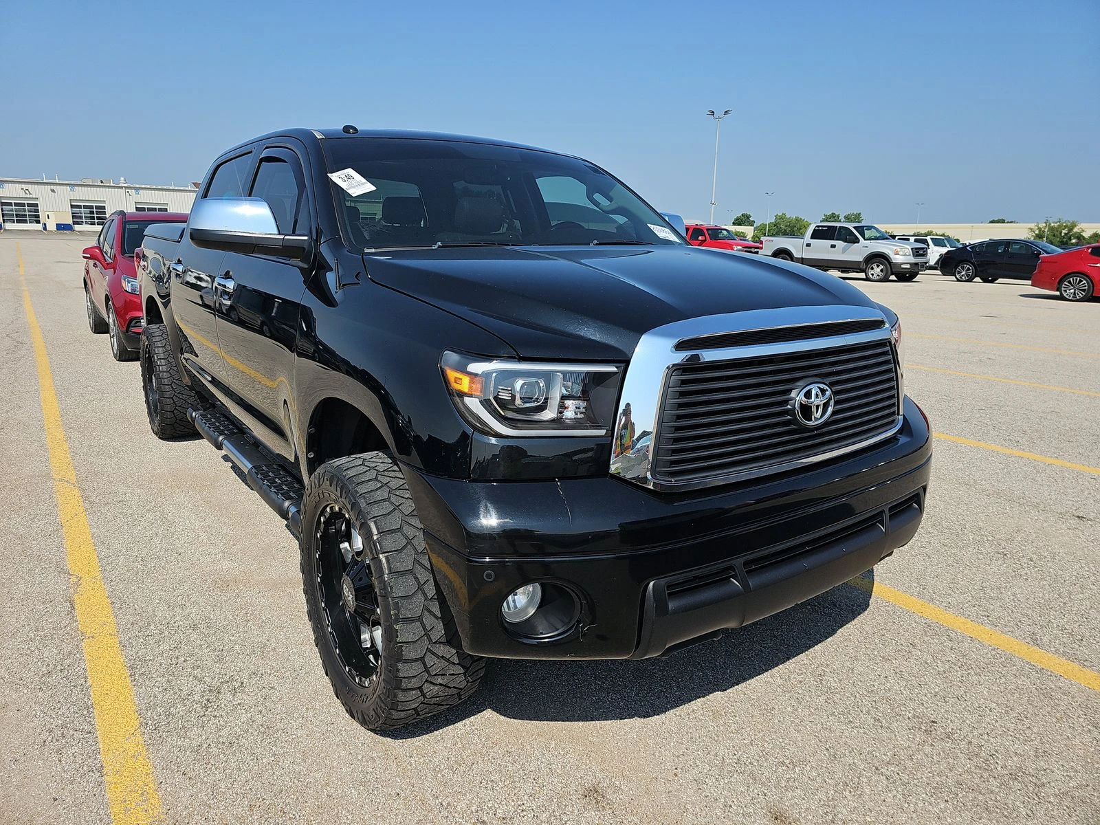 Toyota Tundra 5.7L V8* Limited Crew Cab* JBL* ПЕРФЕКТЕН ЗА ГАЗ - изображение 3