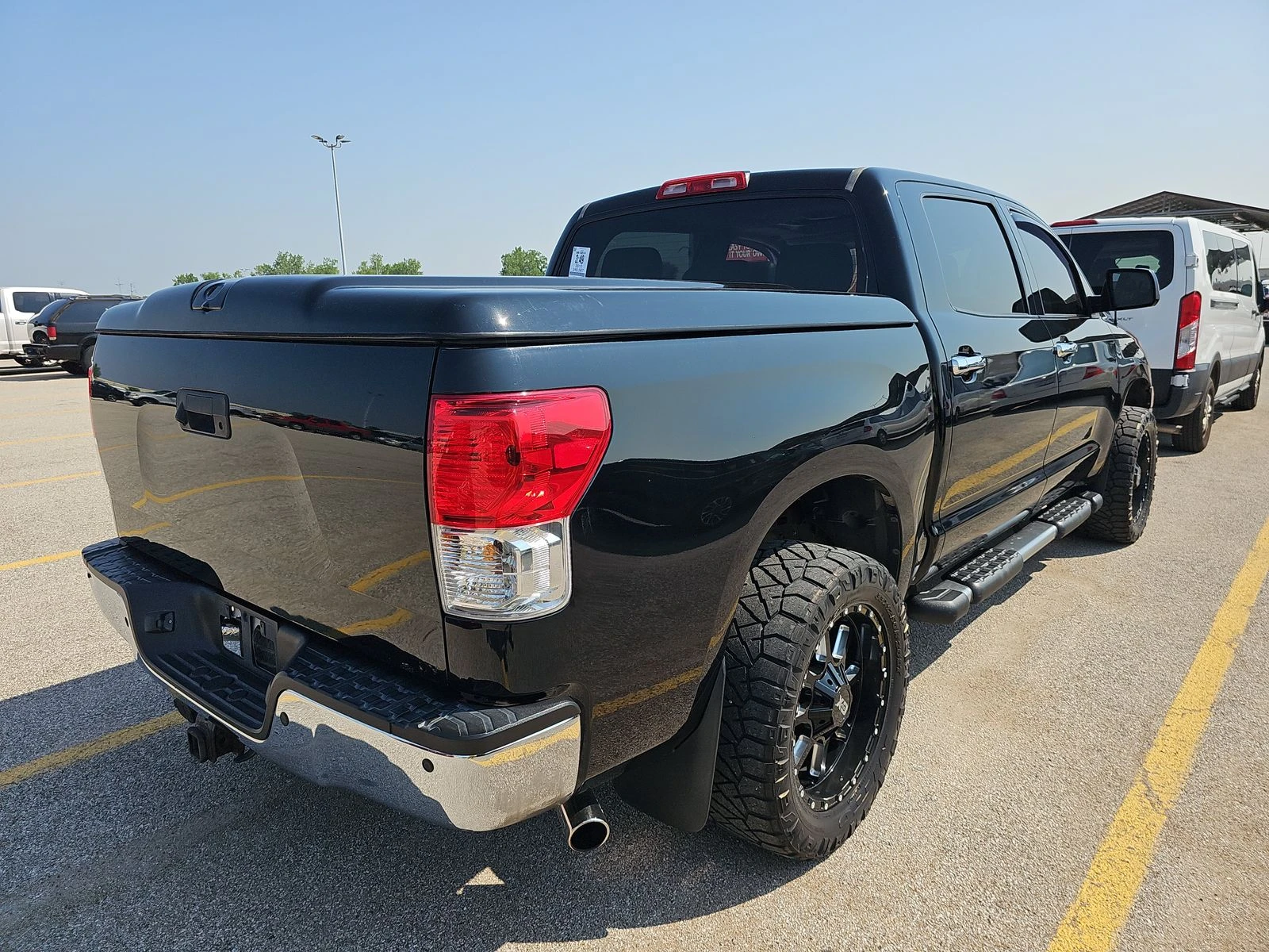 Toyota Tundra 5.7L V8* Limited Crew Cab* JBL* ПЕРФЕКТЕН ЗА ГАЗ - изображение 4