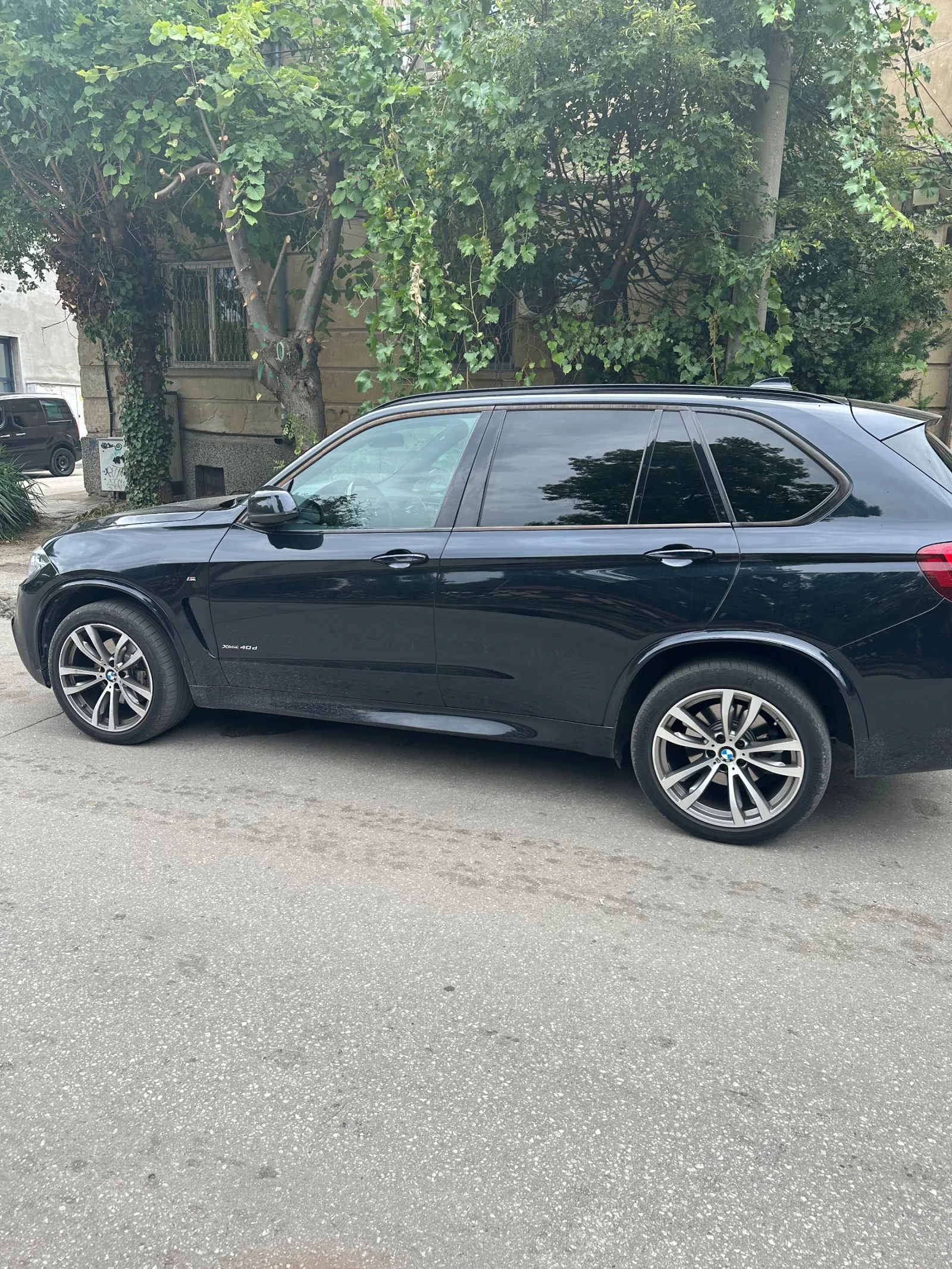 BMW X5 4.0 д - изображение 3