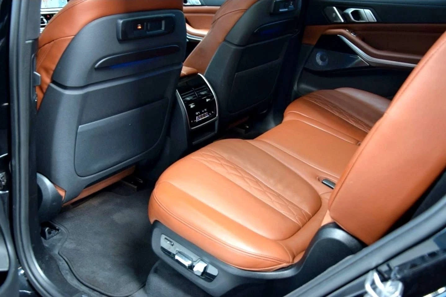 BMW X7 4.0D XDRIVE   FULL M PACK  100% | Mobile.bg   12