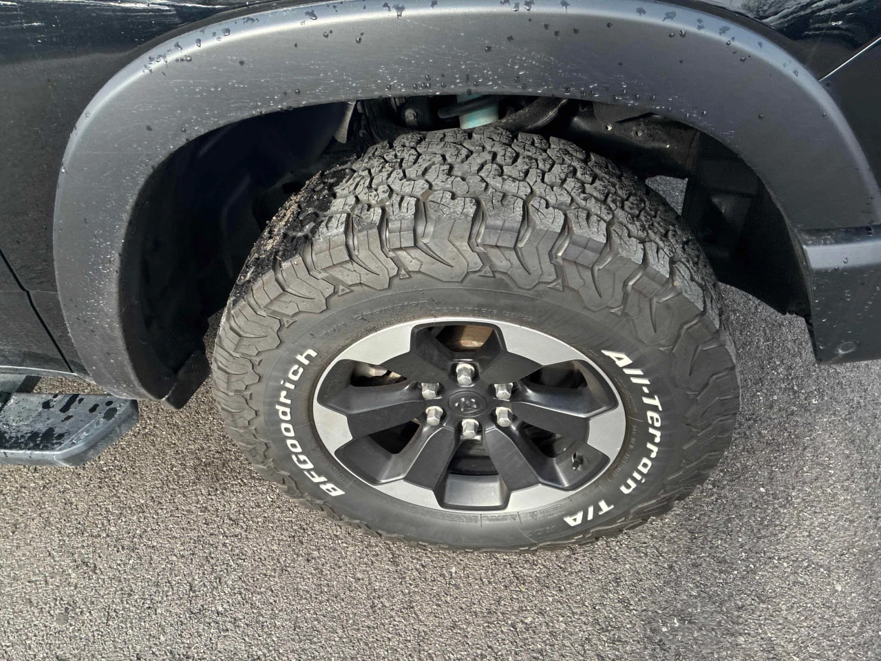 Dodge RAM 1500 CARFAX* *   *  | Mobile.bg   7