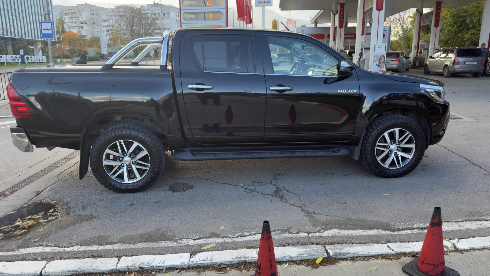 Toyota Hilux  - изображение 8