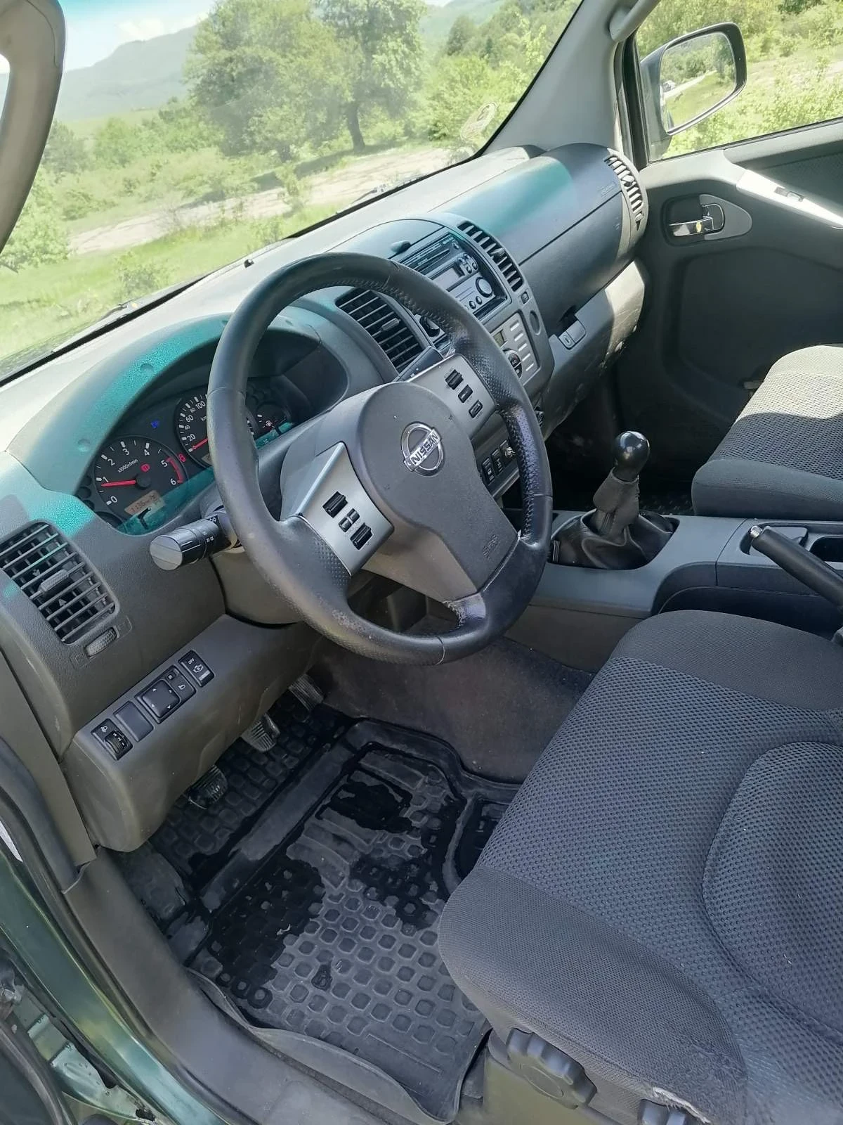Nissan Navara, снимка 6 - Автомобили и джипове - 54604441