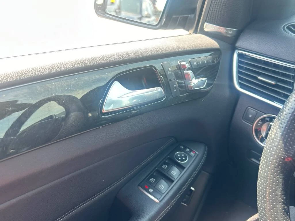 Mercedes-Benz GLE 350 | DISTRONIC | HARMAN KARDON | 360 | CARFAX | , снимка 12 - Автомобили и джипове - 54736506