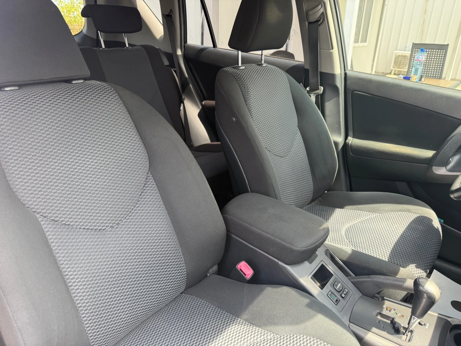 Toyota Rav4 2.0i 4x4 AUTOMAT, снимка 15 - Автомобили и джипове - 54965436