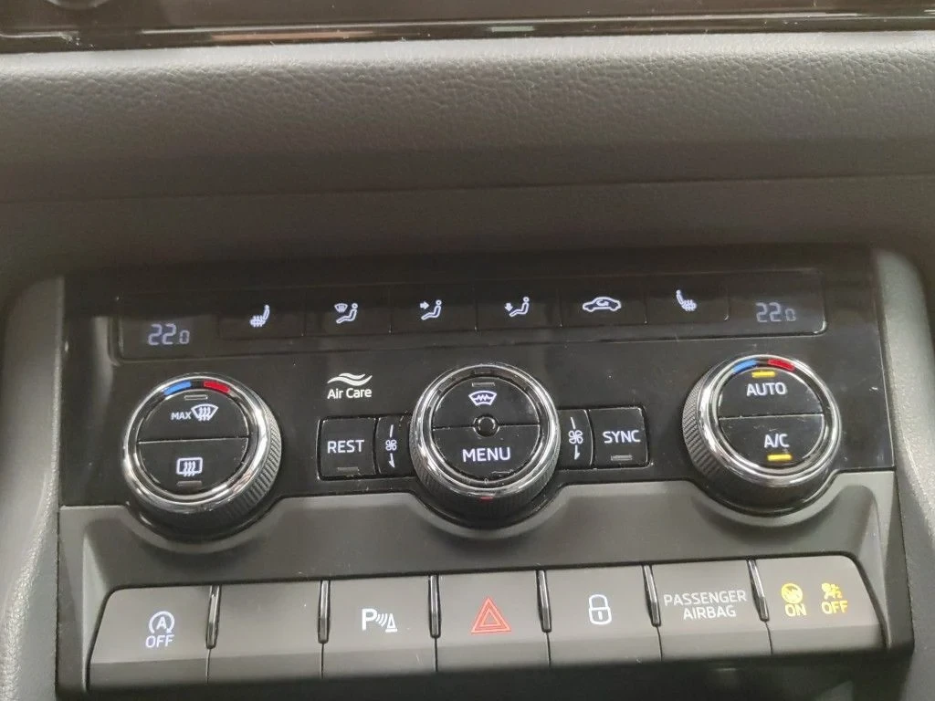 Skoda Kodiaq 2.0 CRTDI Auto Подгрев Сервизна История, снимка 6 - Автомобили и джипове - 55360278