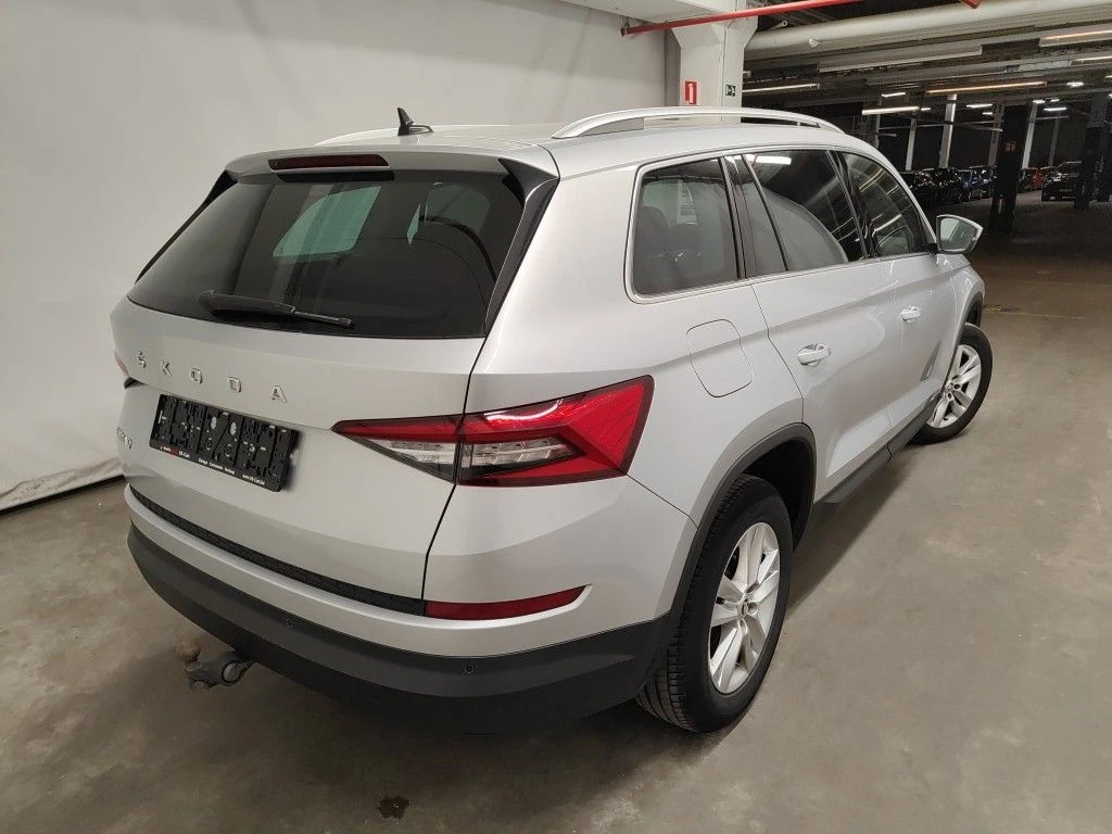 Skoda Kodiaq 2.0 CRTDI Auto Подгрев Сервизна История, снимка 16 - Автомобили и джипове - 55360278