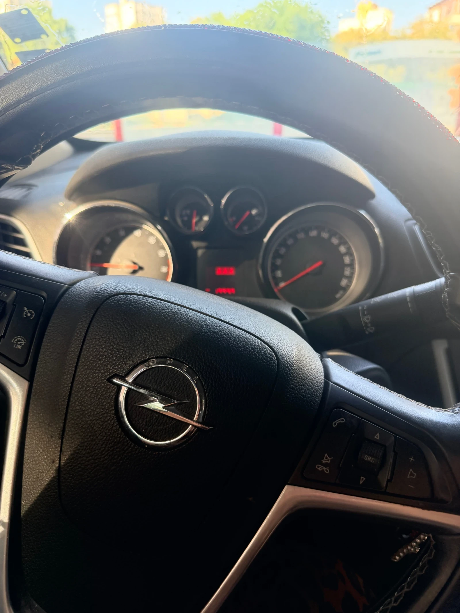 Opel Mokka 1.4 бензин с турбо, снимка 11 - Автомобили и джипове - 55667170