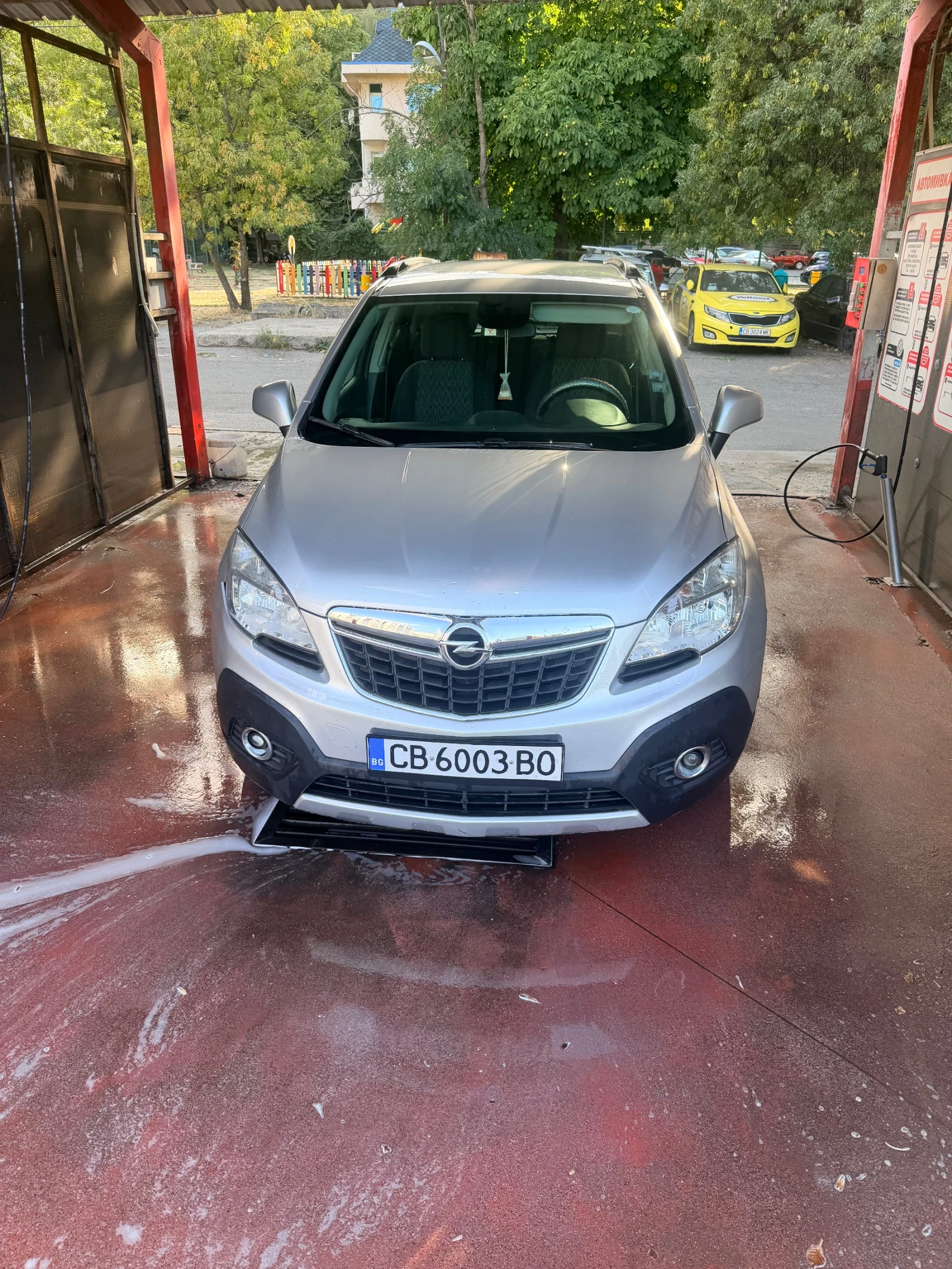 Opel Mokka 1.4 бензин с турбо, снимка 3 - Автомобили и джипове - 55667170