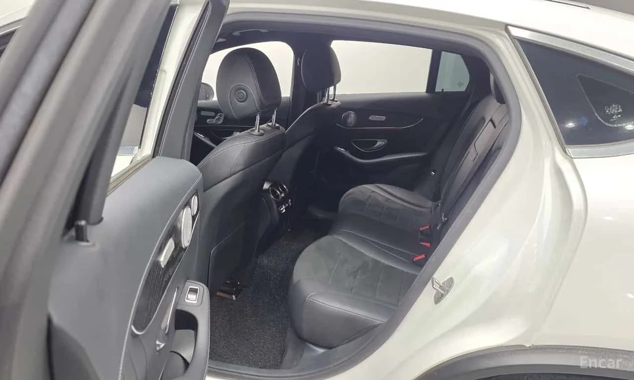 Mercedes-Benz GLC 250 * GLC250 d 4MATIC Coupe * ЦЕНА ДО БГ, снимка 15 - Автомобили и джипове - 55788953