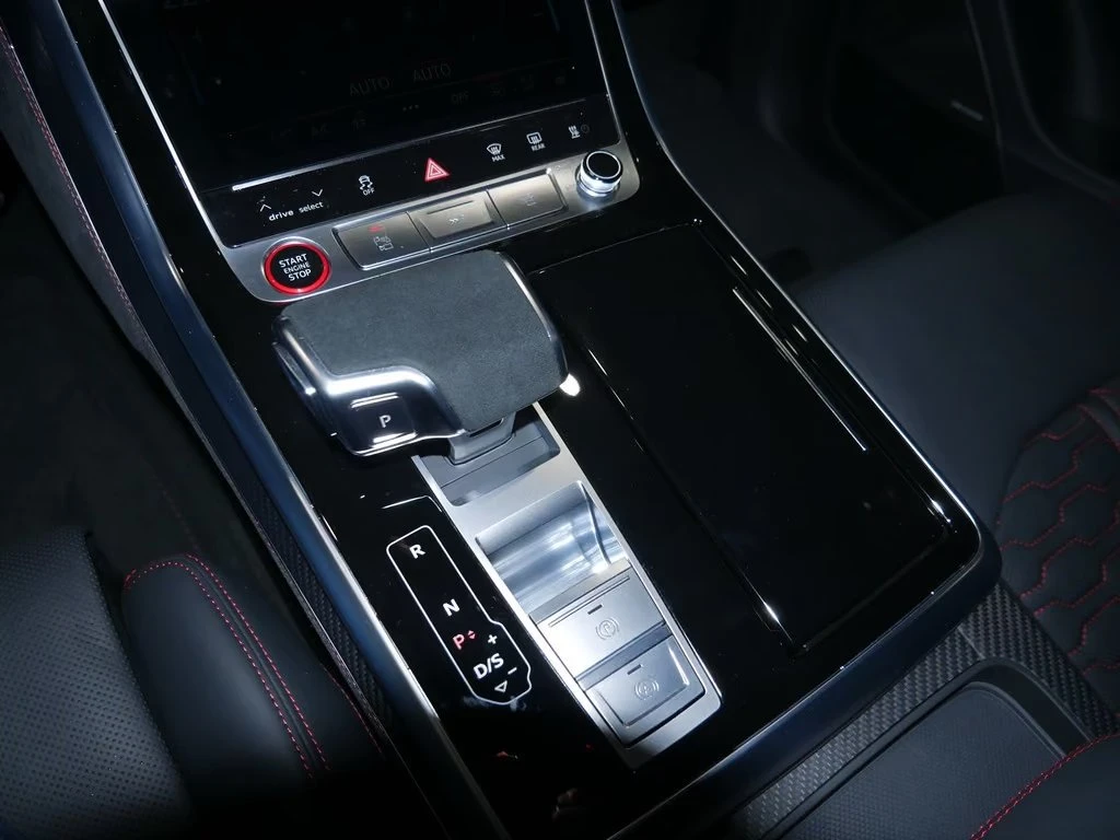 Audi RSQ8 FACELIFT / BLACK OPTIC / MATRIX / PANO/ B&O/ HUD/ , снимка 14 - Автомобили и джипове - 56017826