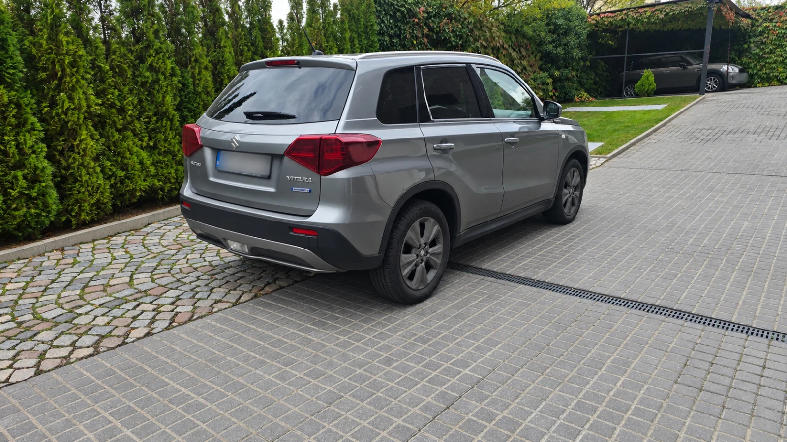 Suzuki Vitara GL+ MHEV, снимка 4 - Автомобили и джипове - 56647225