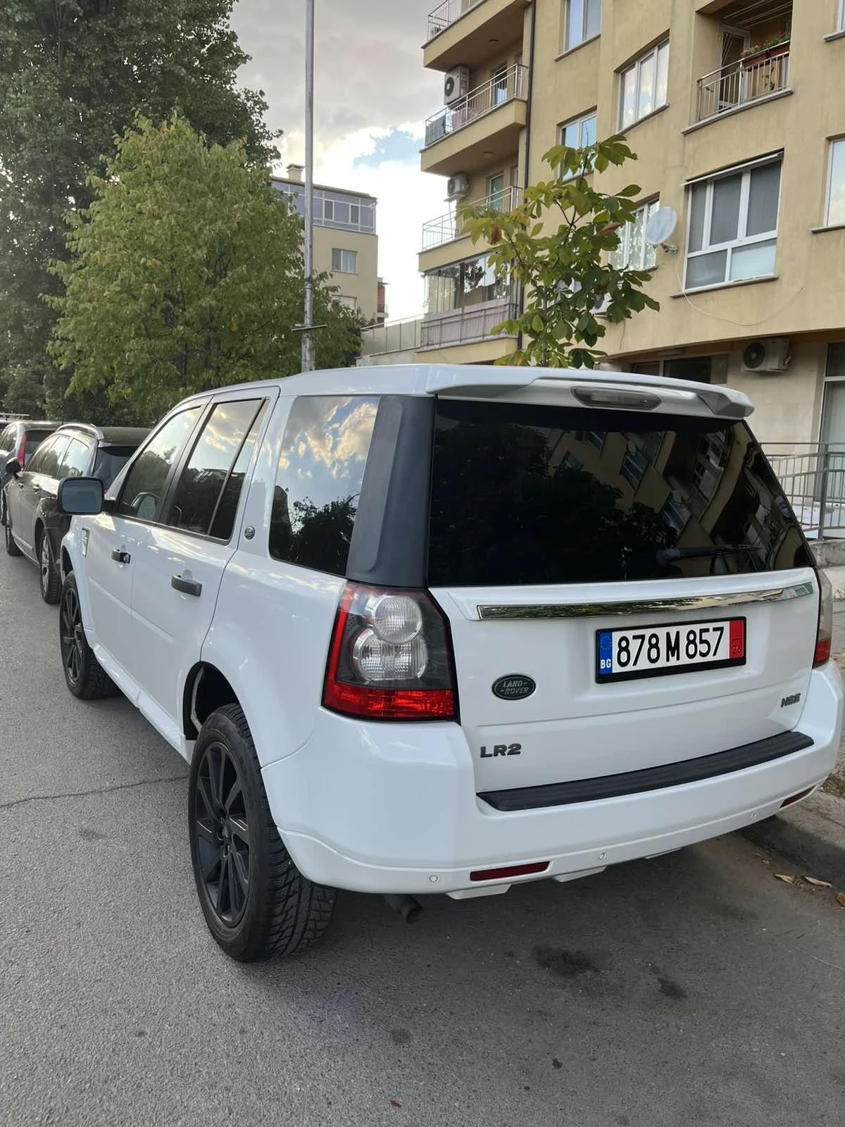 Land Rover Defender LR2 HSE 3.2 , снимка 5 - Автомобили и джипове - 56747010