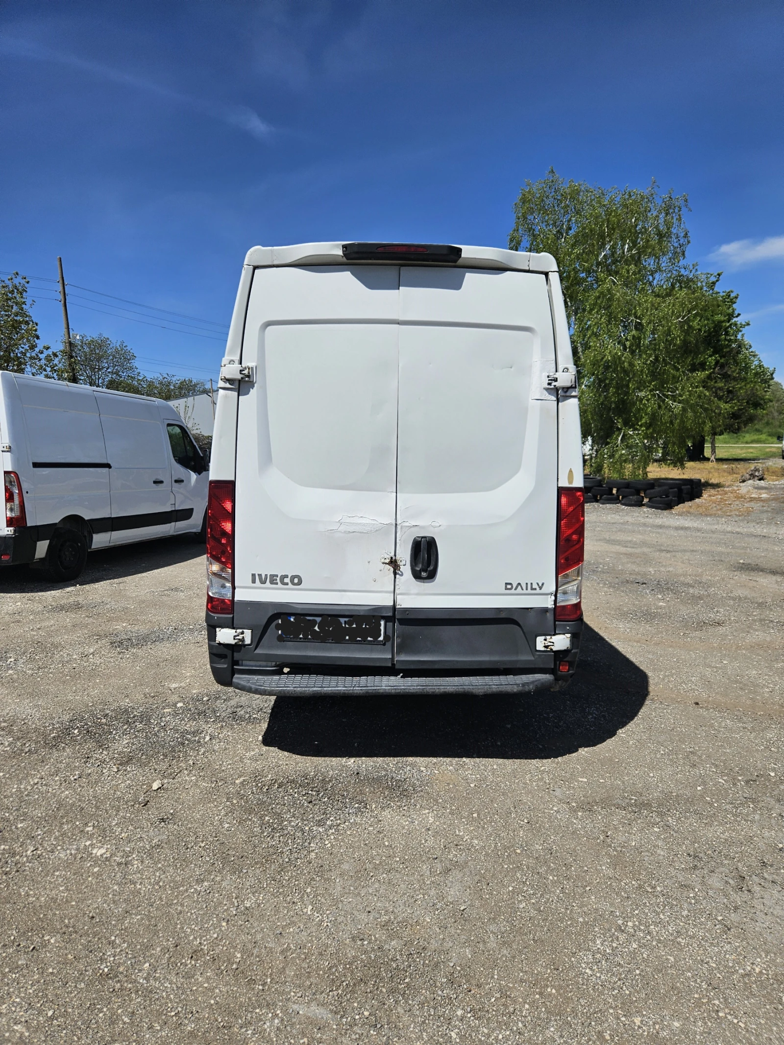 Iveco Daily 35S16, снимка 4 - Бусове и автобуси - 53276094