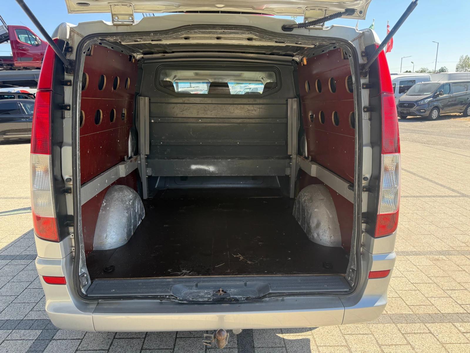 Mercedes-Benz Vito 3.0CDI V6 Товаропътнически 5-местен Long Клима , снимка 16 - Бусове и автобуси - 56007169