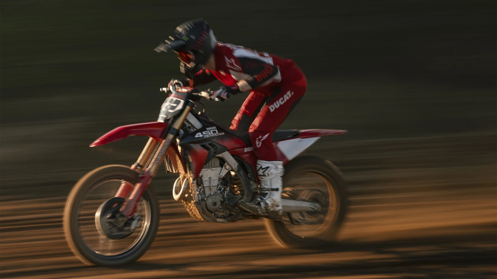 Ducati Desmo 450 MX Factory - изображение 4