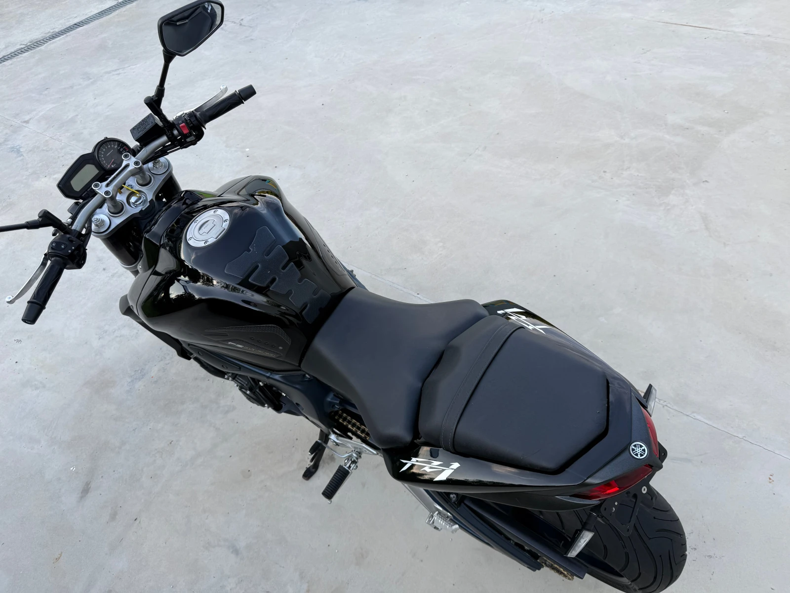 Yamaha FZ1, снимка 4 - Мотоциклети и мототехника - 54839304