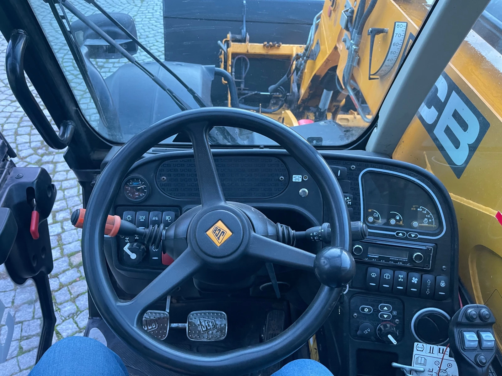   JCB 535-95 AGRI SUPER  | Mobile.bg   16