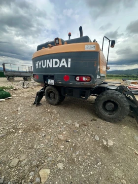 ����� �� �������� �� ����� Hyundai 140W-9A