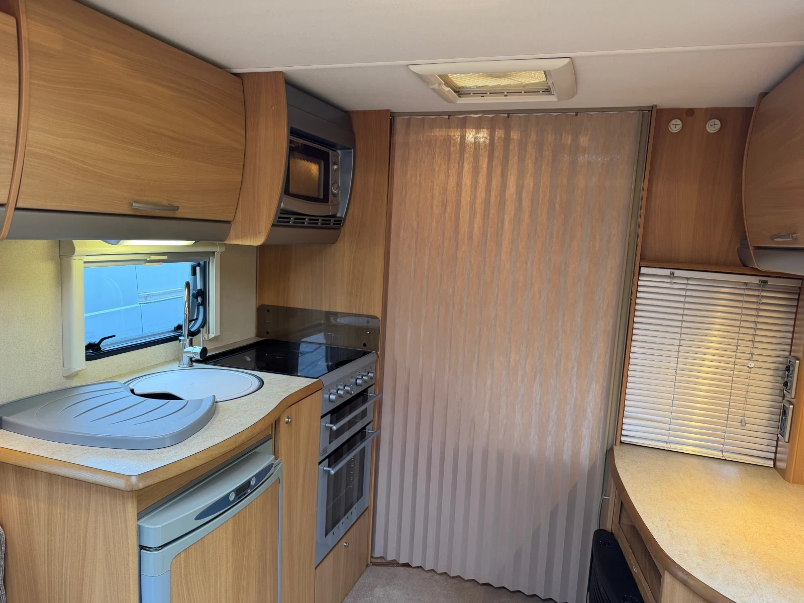 �������� Tabbert SWIFT CHARISMA-������� ������/�����/�������/TOP | Mobile.bg � ����������� 7