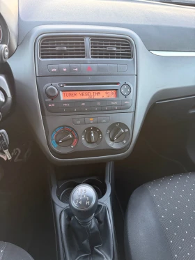 Fiat Punto 1.4 I 75 к.с. ЧИСТО НОВ, снимка 15