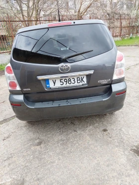 Toyota Corolla verso, снимка 2