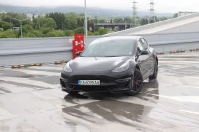 Tesla Model 3 Long Range (FSD + AB), Активна Гаранция, снимка 13