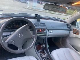 Mercedes-Benz CLK 320, снимка 7