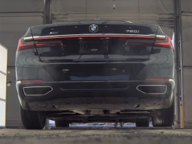 BMW 750 XDRIVE* HARMON* KARDON* LASER*  - 30217 € / 59099.32 лв. - 74360523 6