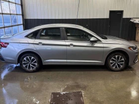 VW Jetta * Trendline * 2 КЛЮЧА * ПОДГРЕВИ * NAVI - 19400 € / 37943.10 лв. - 16209392 3
