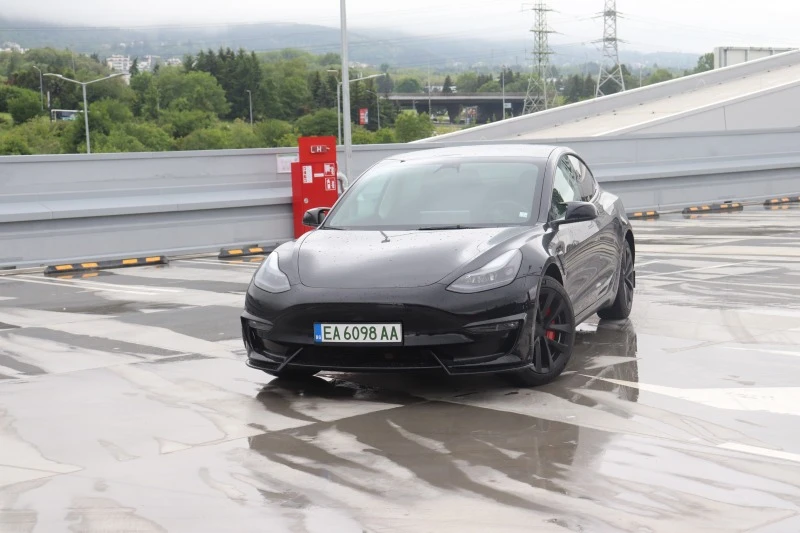 Tesla Model 3 Long Range (FSD + AB), Активна Гаранция, снимка 13 - Автомобили и джипове - 47636830