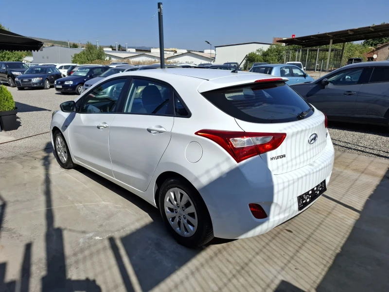 Hyundai I30 1.4i 99кс evro6, снимка 3 - Автомобили и джипове - 47178841