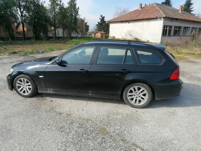 BMW 320 2.0, снимка 2 - Автомобили и джипове - 47293444