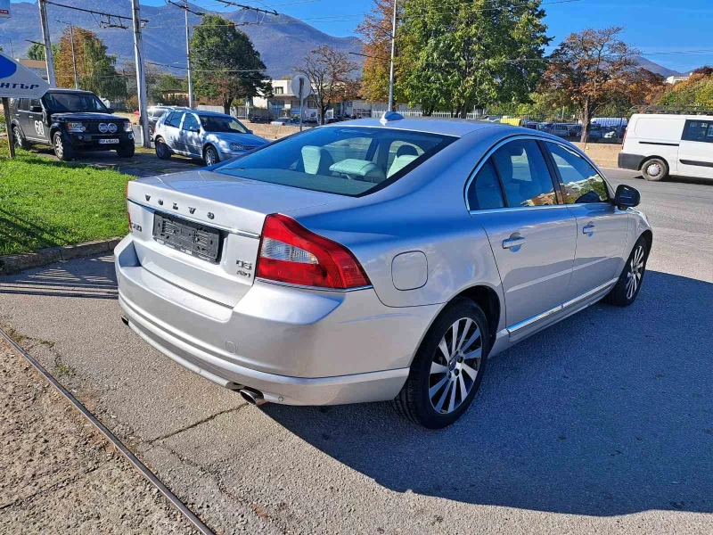 Volvo S80 D5 AWD EURO5B, снимка 7 - Автомобили и джипове - 47777455