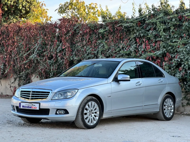 Mercedes-Benz C 300 C280 3.0 V6 231kc 4matic FACELIFT, снимка 3 - Автомобили и джипове - 47804506