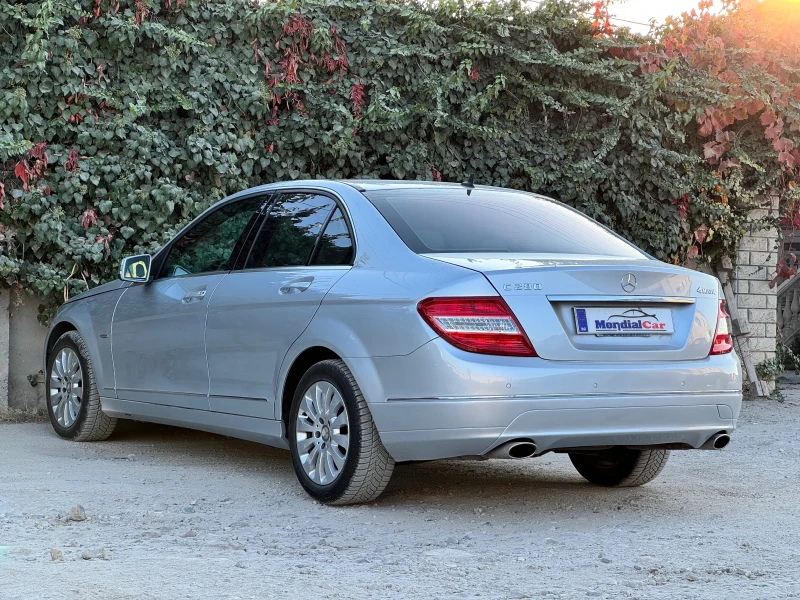 Mercedes-Benz C 300 C280 3.0 V6 231kc 4matic FACELIFT, снимка 6 - Автомобили и джипове - 47804506