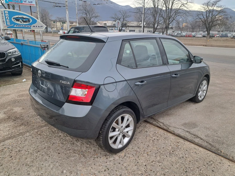 Skoda Fabia, снимка 6 - Автомобили и джипове - 48779225