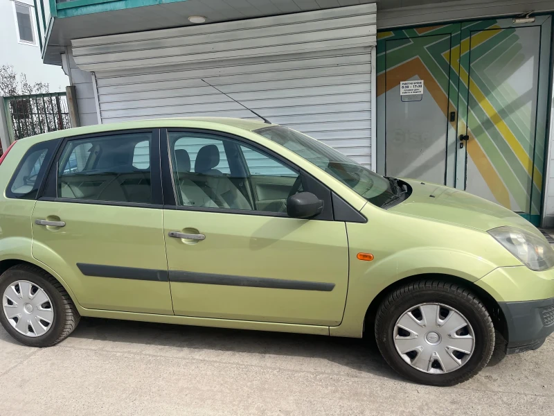 Ford Fiesta, снимка 12 - Автомобили и джипове - 49597043