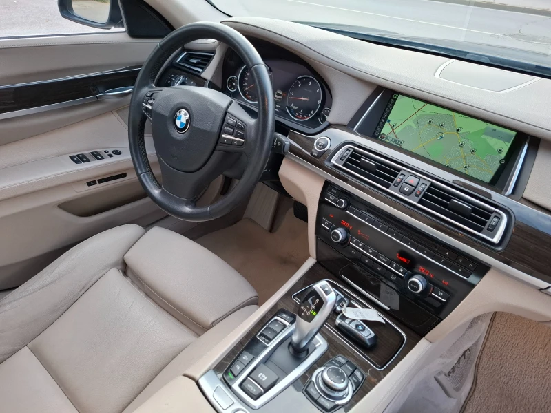 BMW 730 xDrive 258ps., снимка 11 - Автомобили и джипове - 51294673