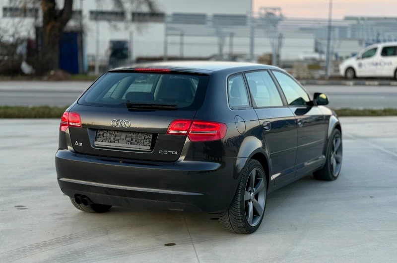 Audi A3 2.0 TDI , снимка 4 - Автомобили и джипове - 52799579