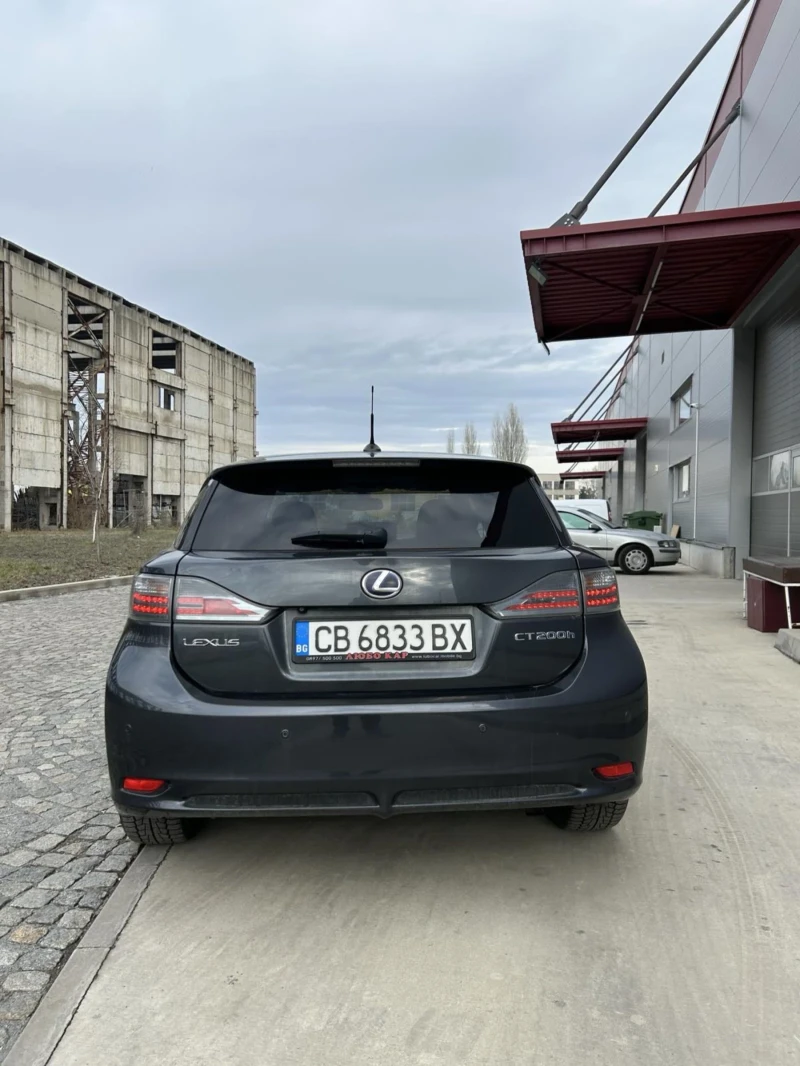 Lexus CT 200h, снимка 3 - Автомобили и джипове - 53496037