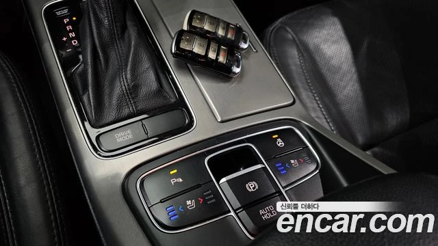 Kia K7, снимка 17 - Автомобили и джипове - 56062881