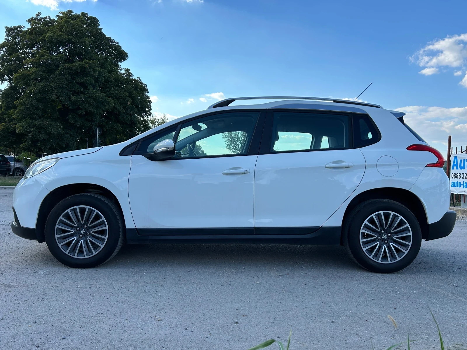 Peugeot 2008 1.2VTi/НАВИГАЦИЯ/ЕURO5B, снимка 6 - Автомобили и джипове - 41856158