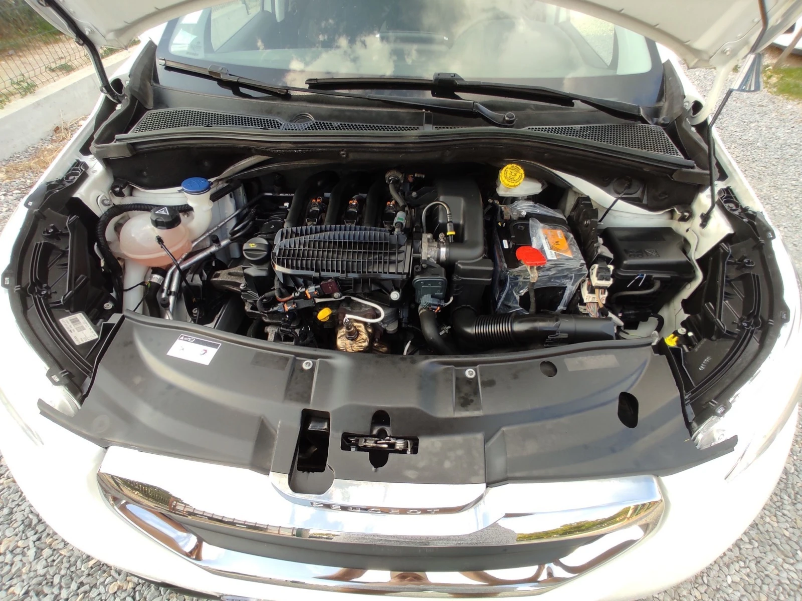 Peugeot 2008 1.2VTi//URO5B | Mobile.bg   16