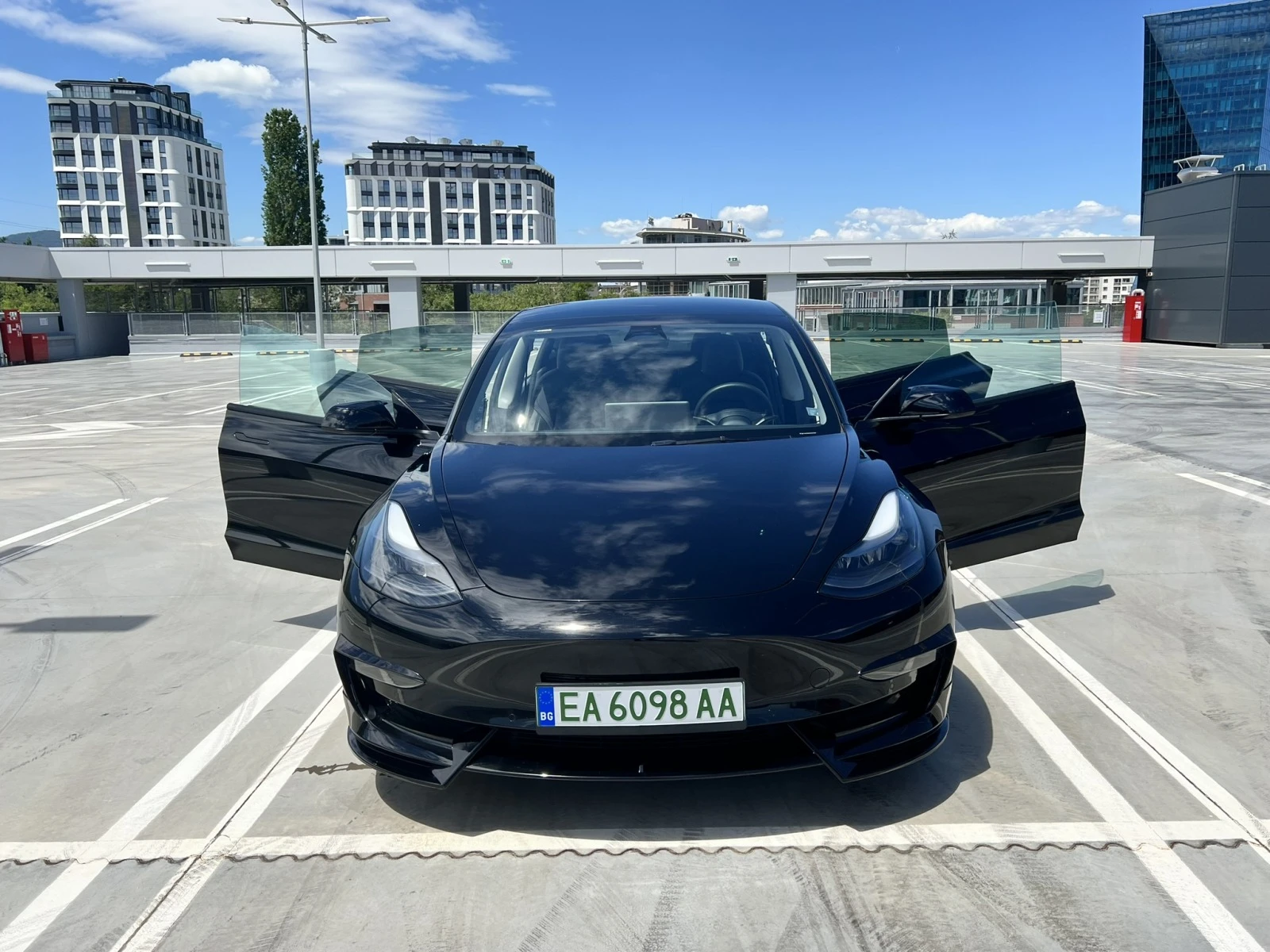 Tesla Model 3 Long Range (FSD + AB), Активна Гаранция - изображение 7