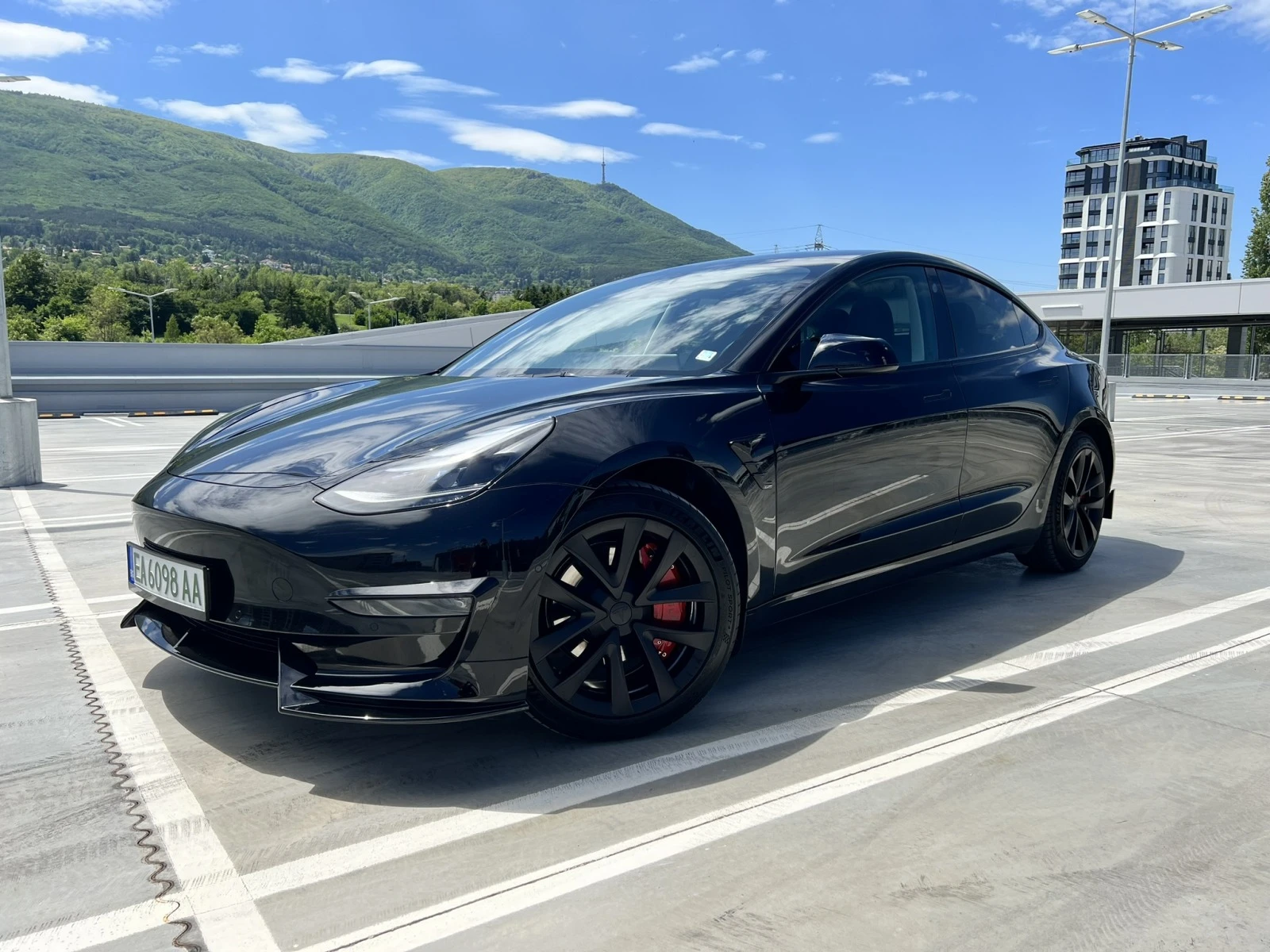 Tesla Model 3 Long Range (FSD + AB), Активна Гаранция - изображение 4