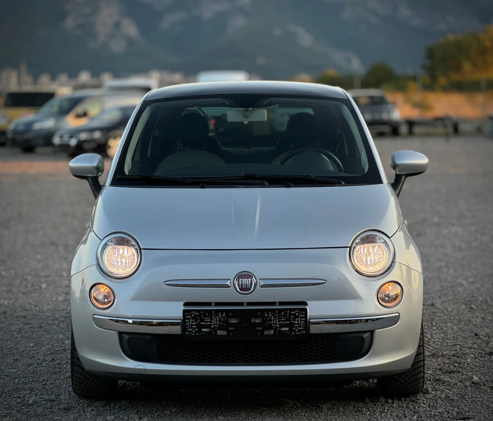 Fiat 500 1.2i 69к.с * Панорама* * Климатик*  - изображение 2