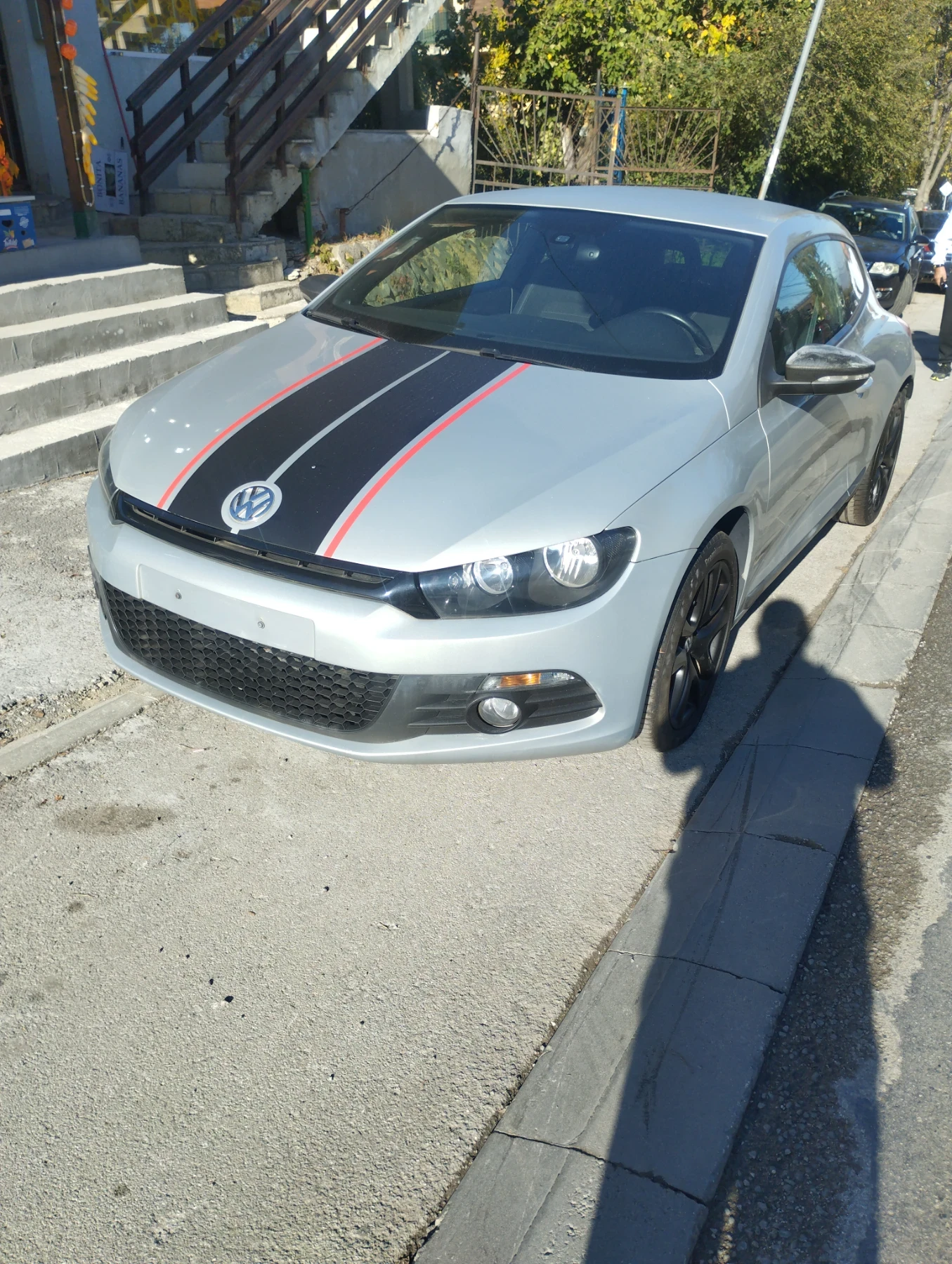 VW Scirocco 2.0TSI - изображение 7