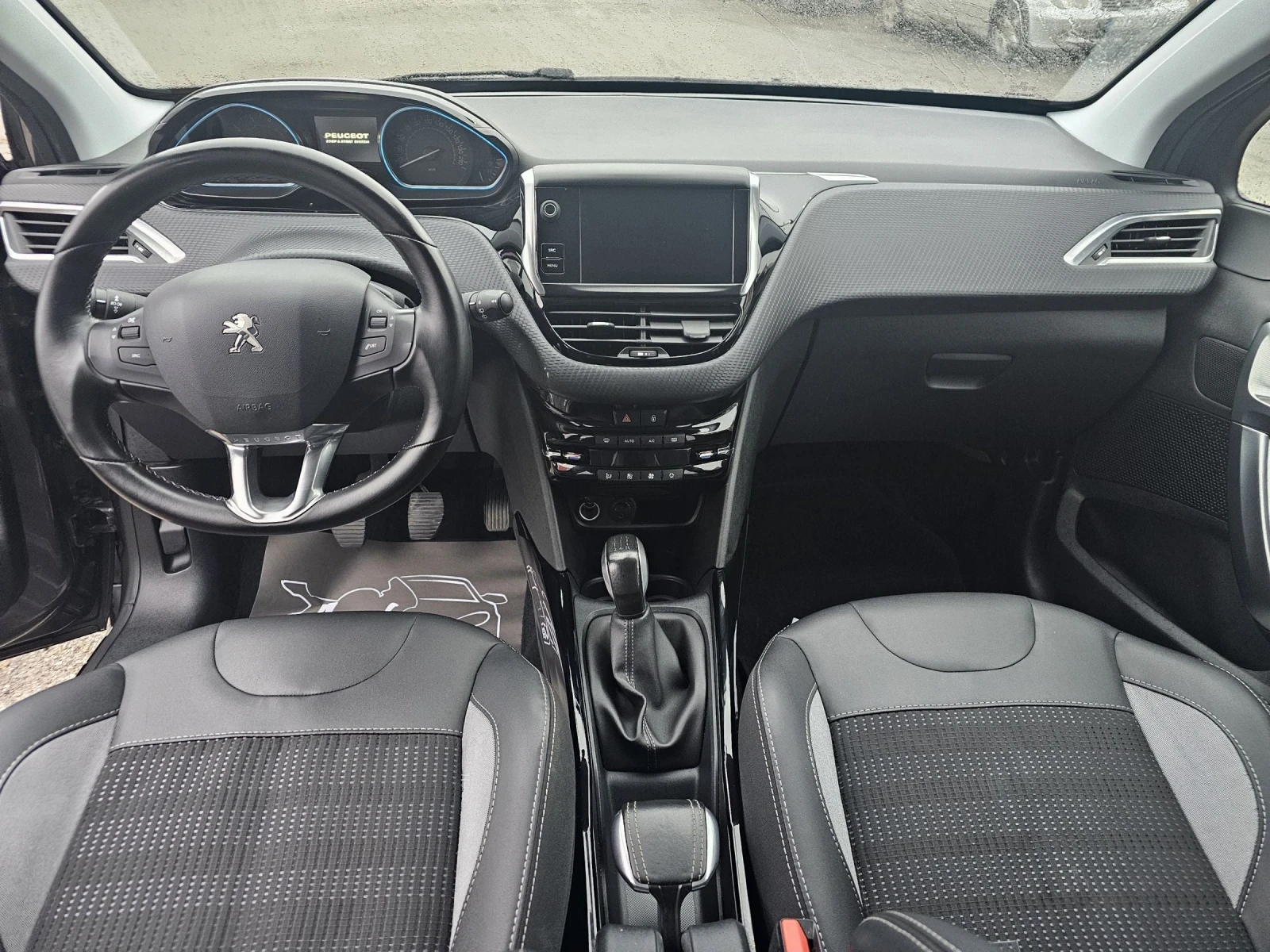 Peugeot 2008 1.2i ALLURE EURO6  - изображение 8