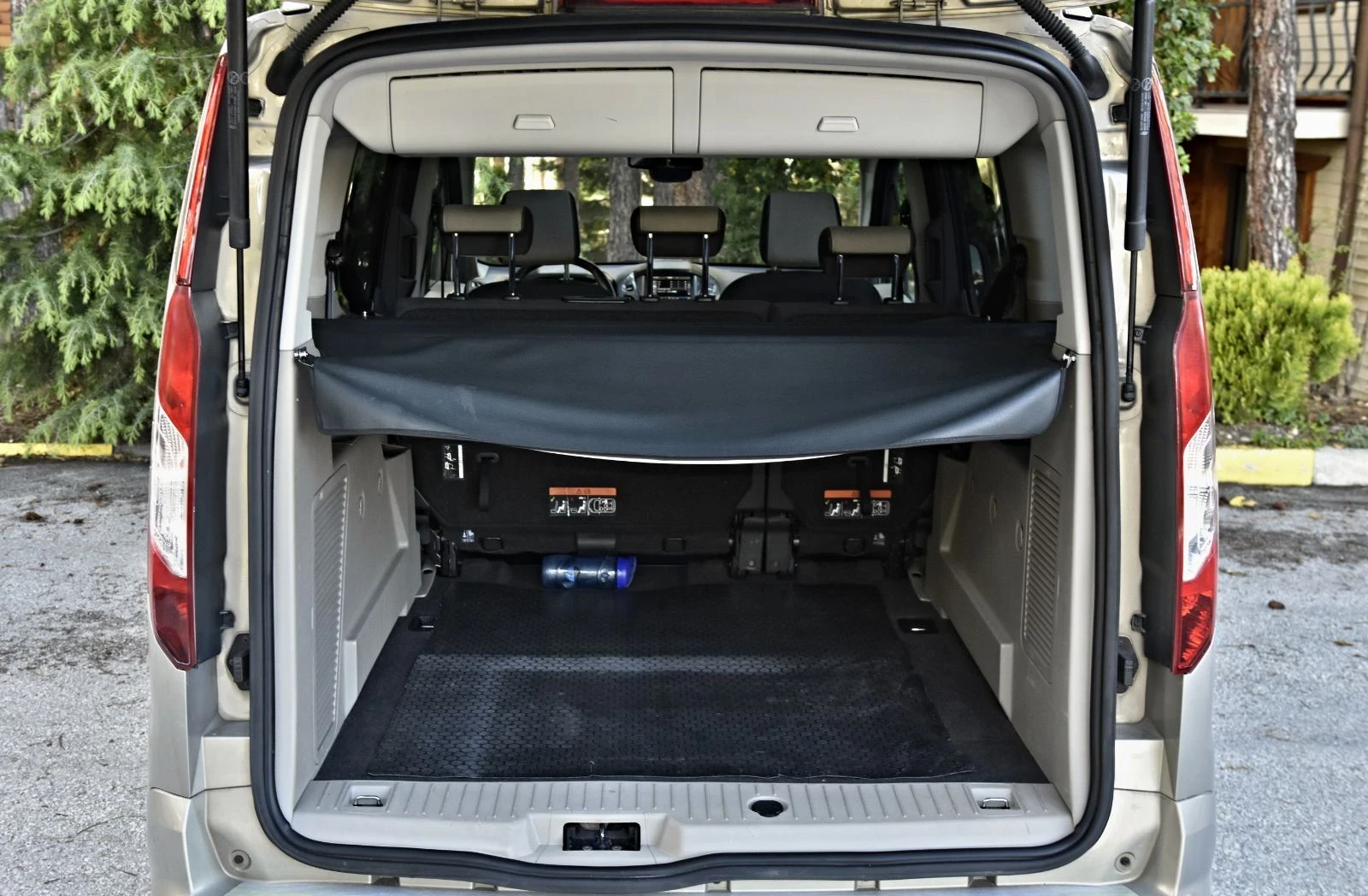 Ford Connect TOURNEO 1.5tdci - изображение 7